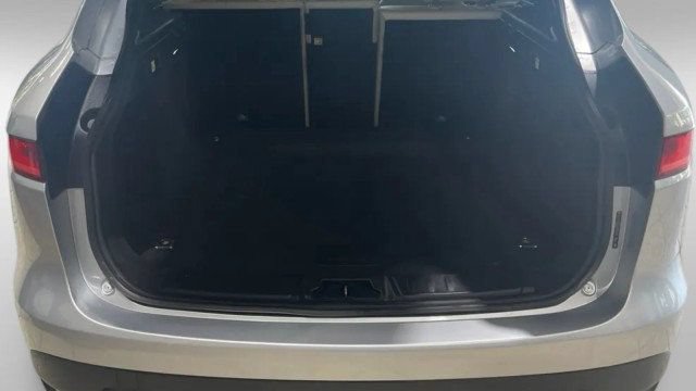 Used 2017 Jaguar F-PACE Prestige AWD/4WD image 11