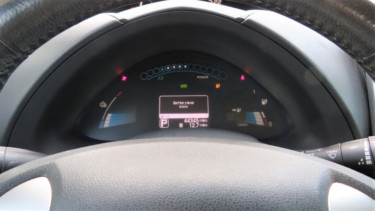 Used 2014 Nissan Leaf S w/ Charge Package FWD image 12