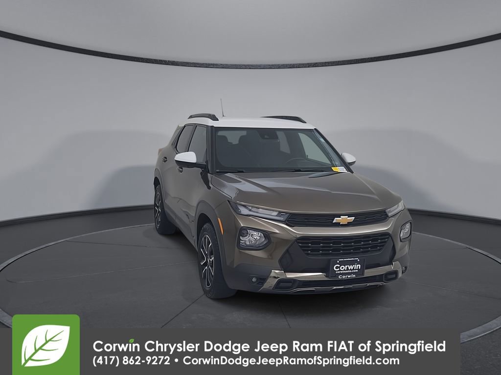 Used 2021 Chevrolet TrailBlazer ACTIV w/ Technology Package FWD image 4