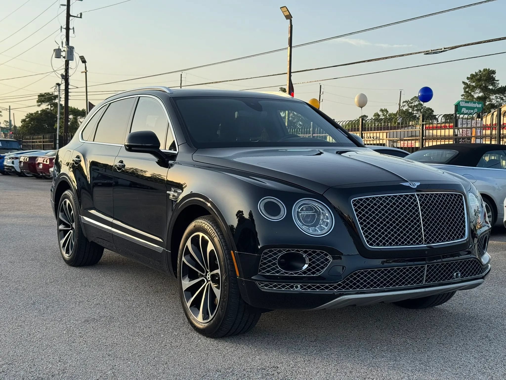 Used 2018 Bentley Bentayga AWD/4WD image 7