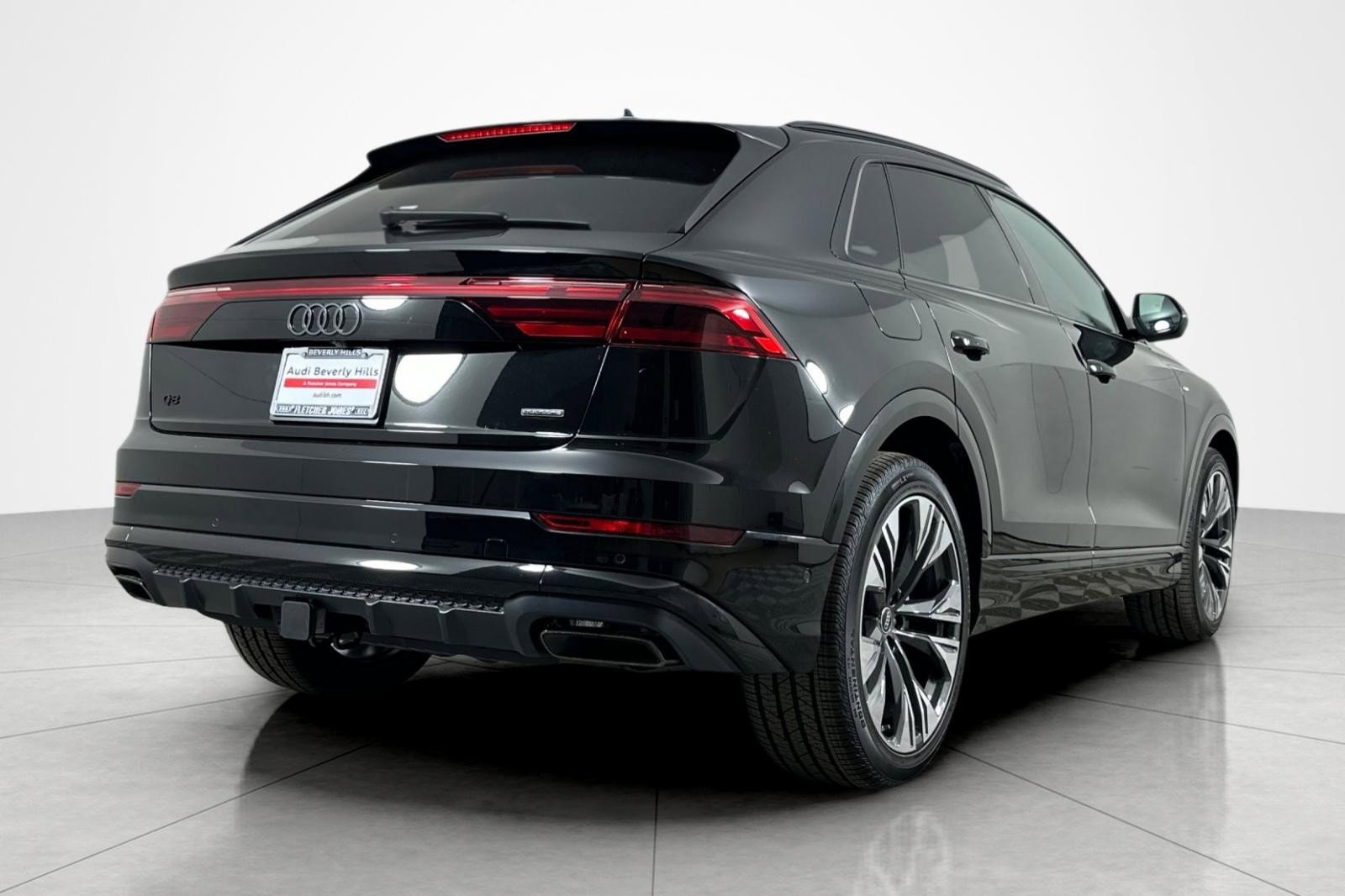 New 2026 Audi Q8 Premium Plus AWD/4WD image 6
