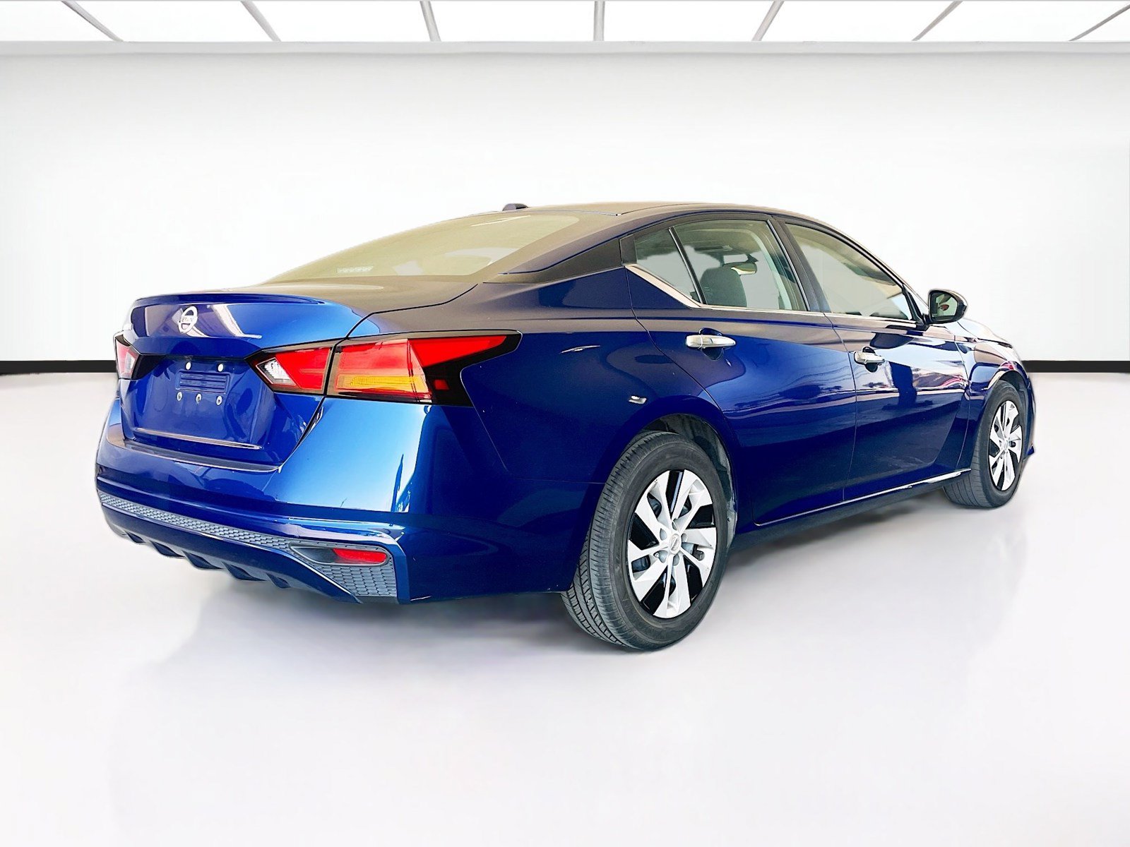 Used 2020 Nissan Altima 2.5 S FWD image 4