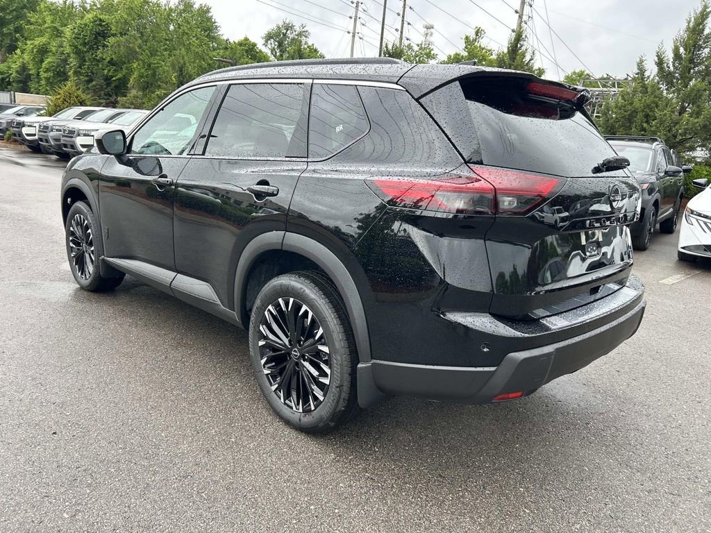 New 2026 Nissan Rogue Dark Armor AWD/4WD image 5
