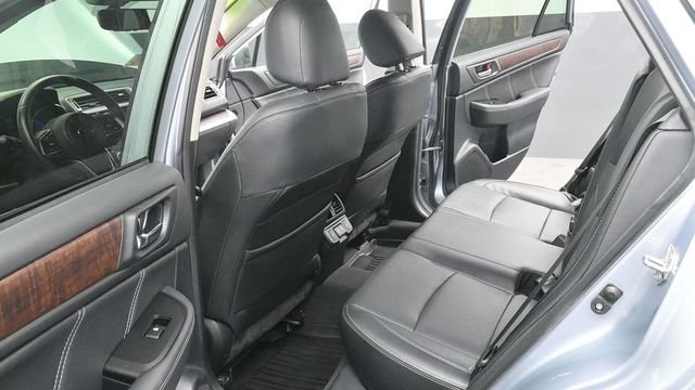 Used 2019 Subaru Outback 2.5i Limited AWD/4WD image 14