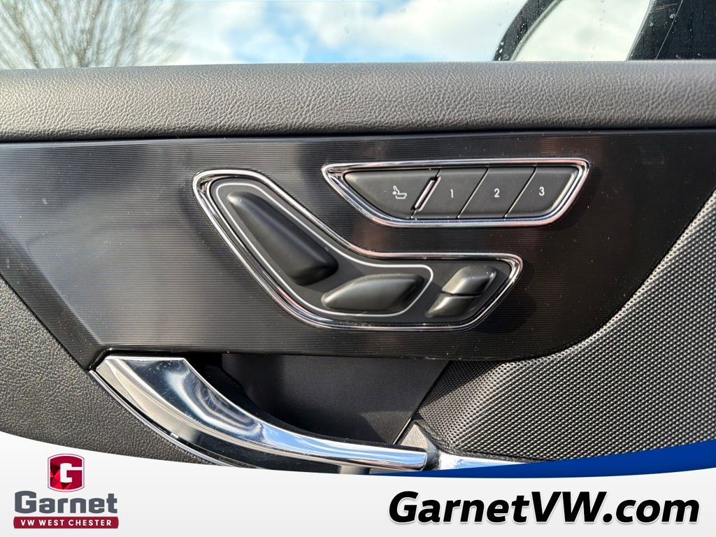 Used 2023 Lincoln Corsair Reserve w/ Equipment Group 202A image 38