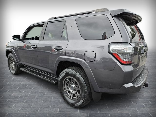 Used 2020 Toyota 4Runner Venture w/ Moonroof Package image 5