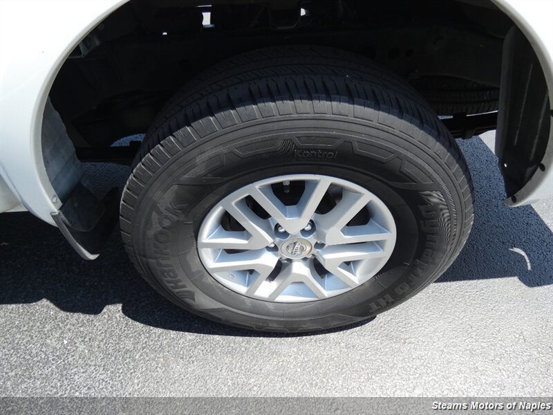 Used 2016 Nissan Frontier SV AWD/4WD image 19