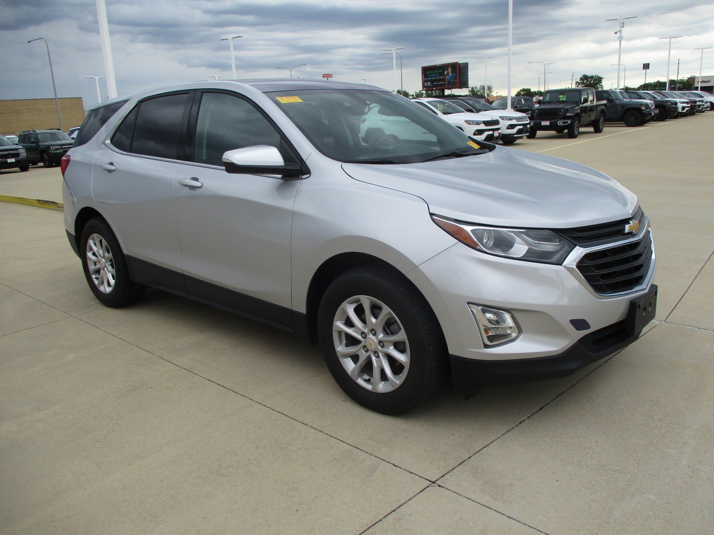 Used 2019 Chevrolet Equinox LT FWD image 7