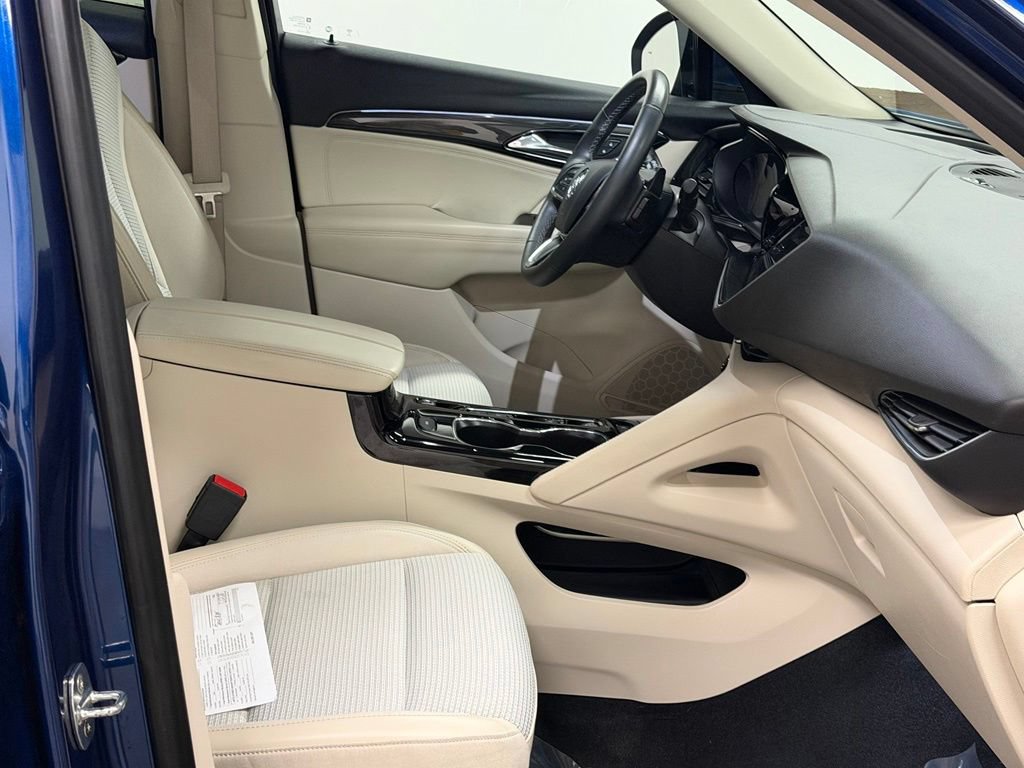 Certified 2023 Buick Envision Preferred FWD image 21
