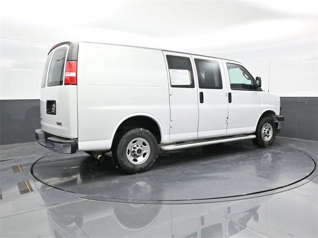 Used 2024 GMC Savana 2500 w/ Driver Convenience Package image 7