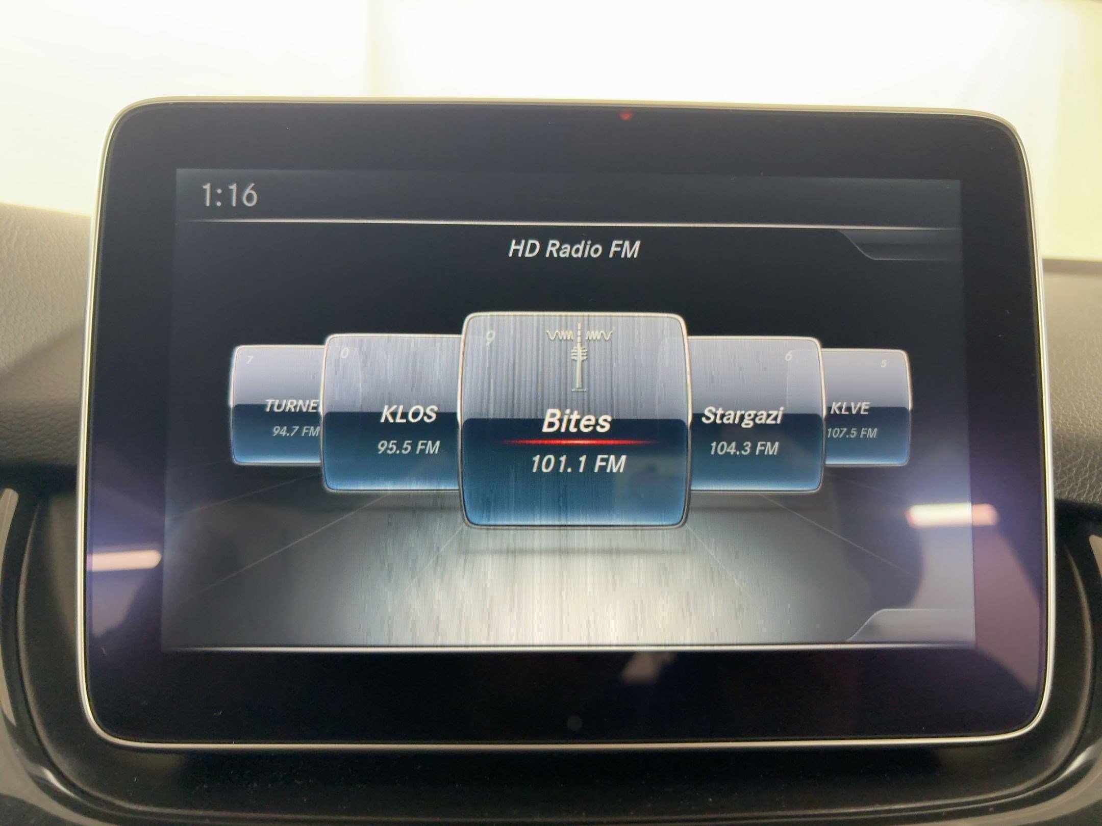 Used 2016 Mercedes-Benz B 250e image 23