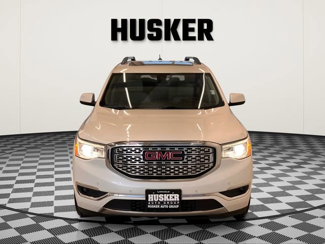 Used 2017 GMC Acadia Denali w/ Technology Package image 3