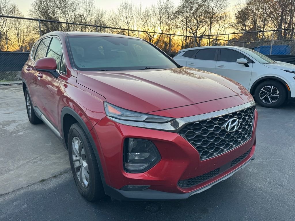 Used 2019 Hyundai Santa Fe SEL image 1