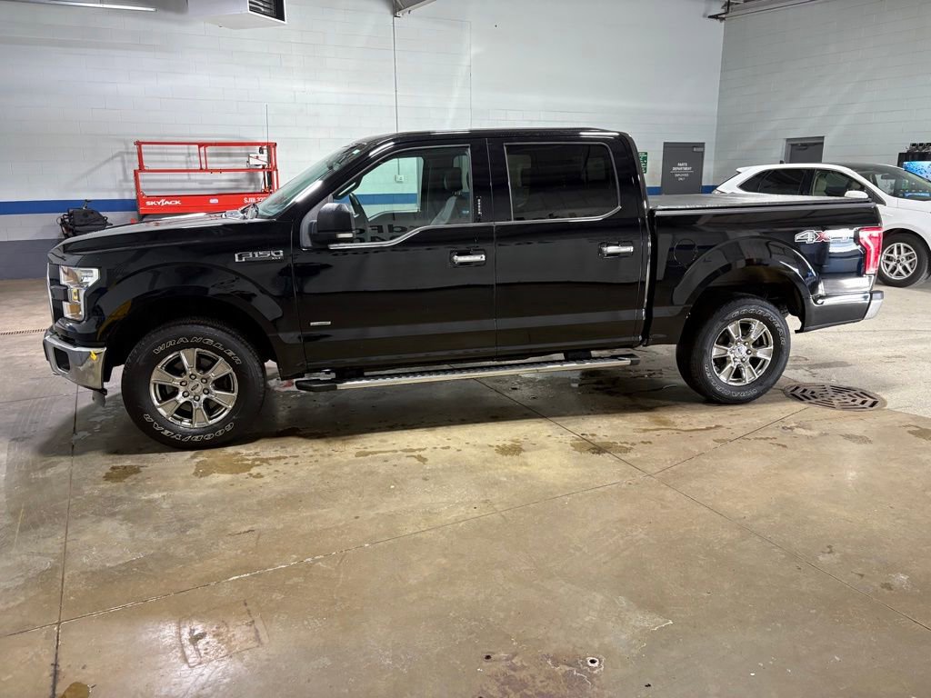Used 2016 Ford F150 XLT w/ Equipment Group 302A Luxury image 3
