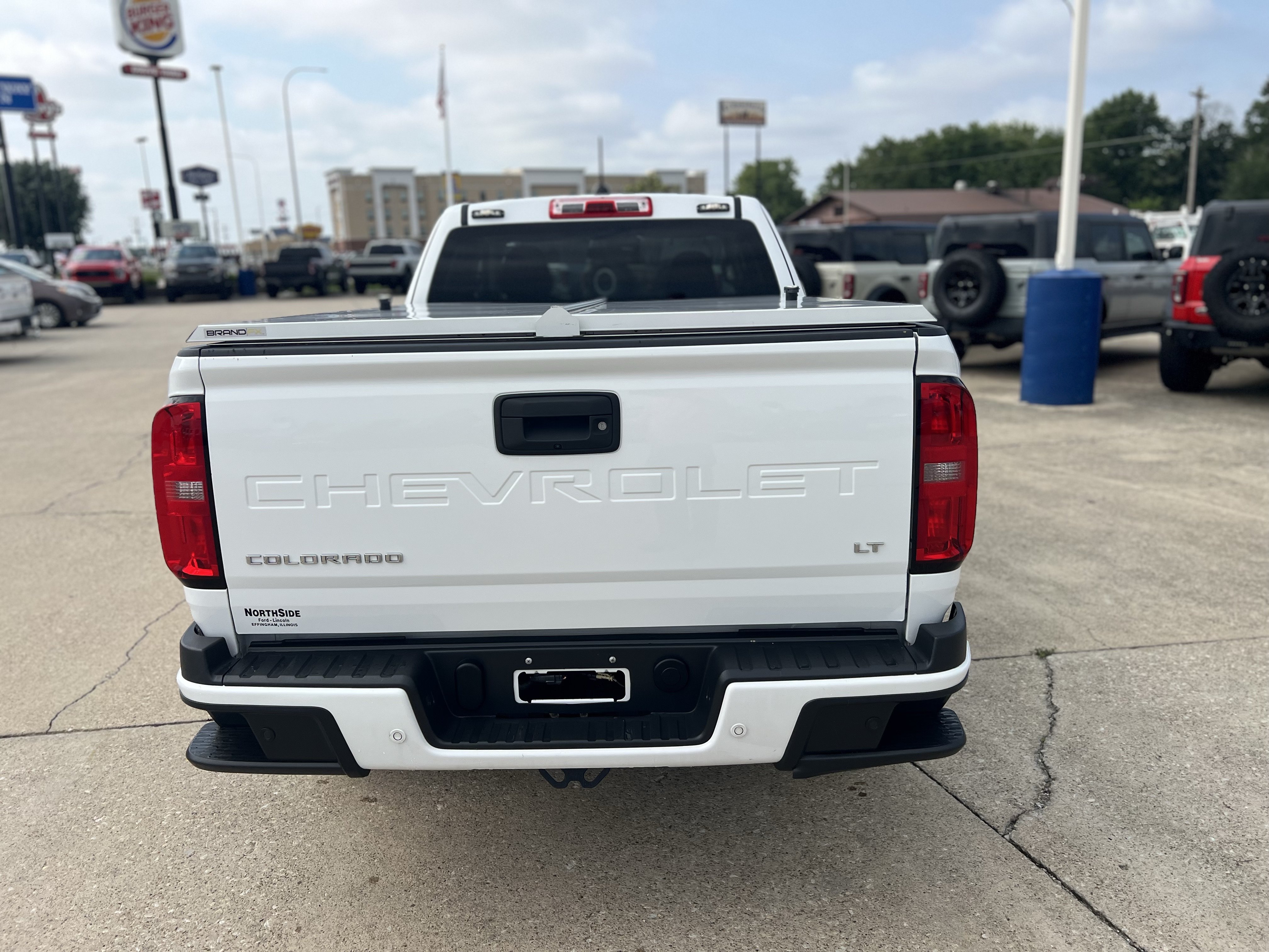 Used 2022 Chevrolet Colorado LT w/ Fleet Safety Package RWD image 6