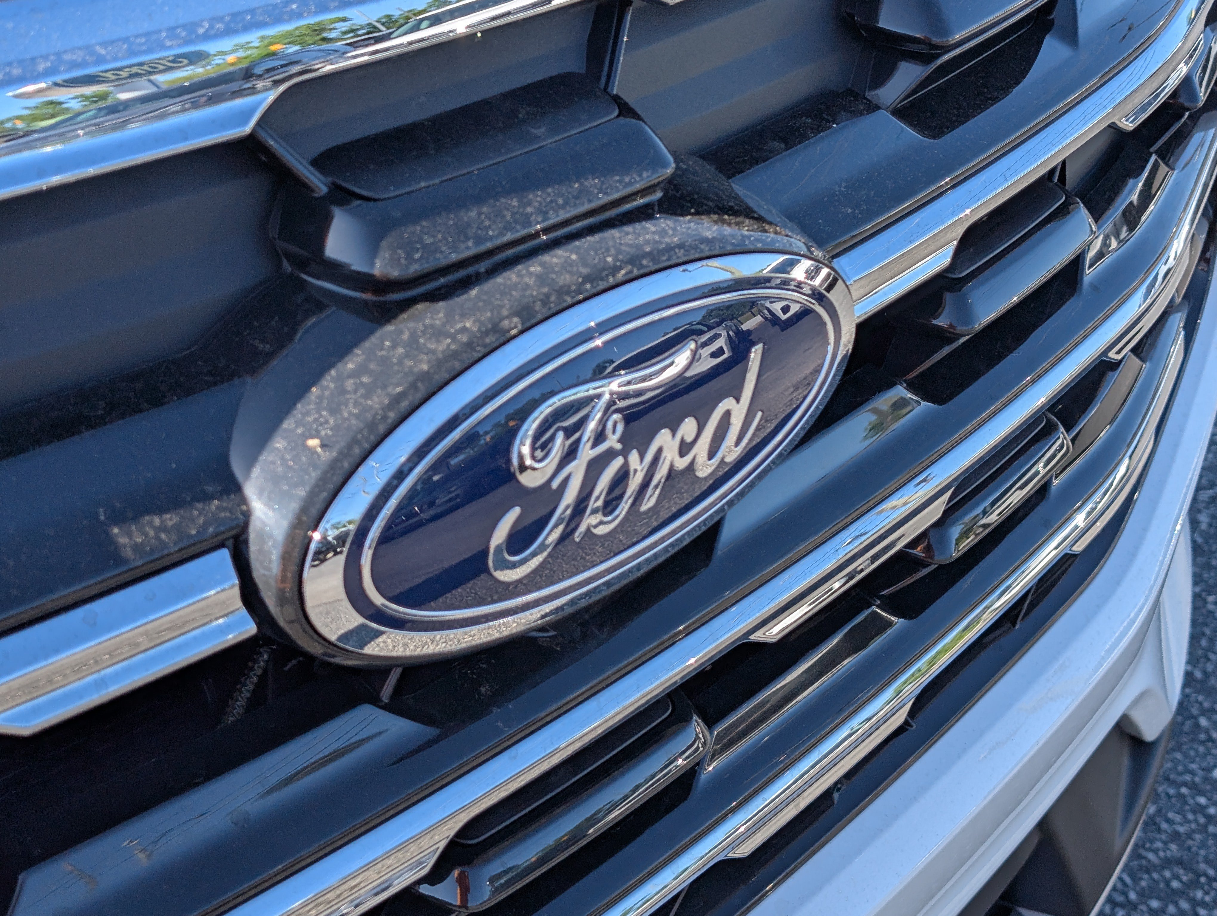 New 2026 Ford Explorer Active w/ Active Comfort Package AWD/4WD image 5