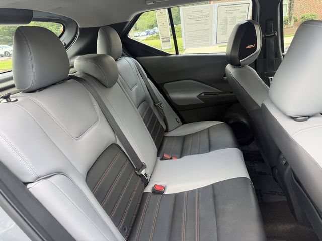 Used 2023 Nissan Kicks SR w/ SR Premium Package FWD image 29