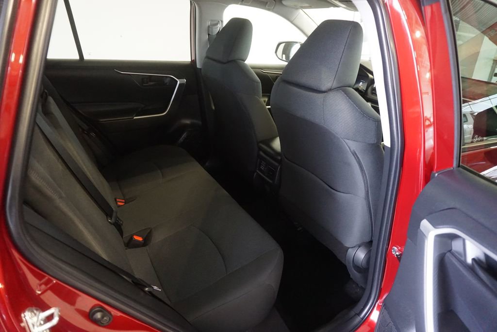 Certified 2023 Toyota RAV4 LE image 20