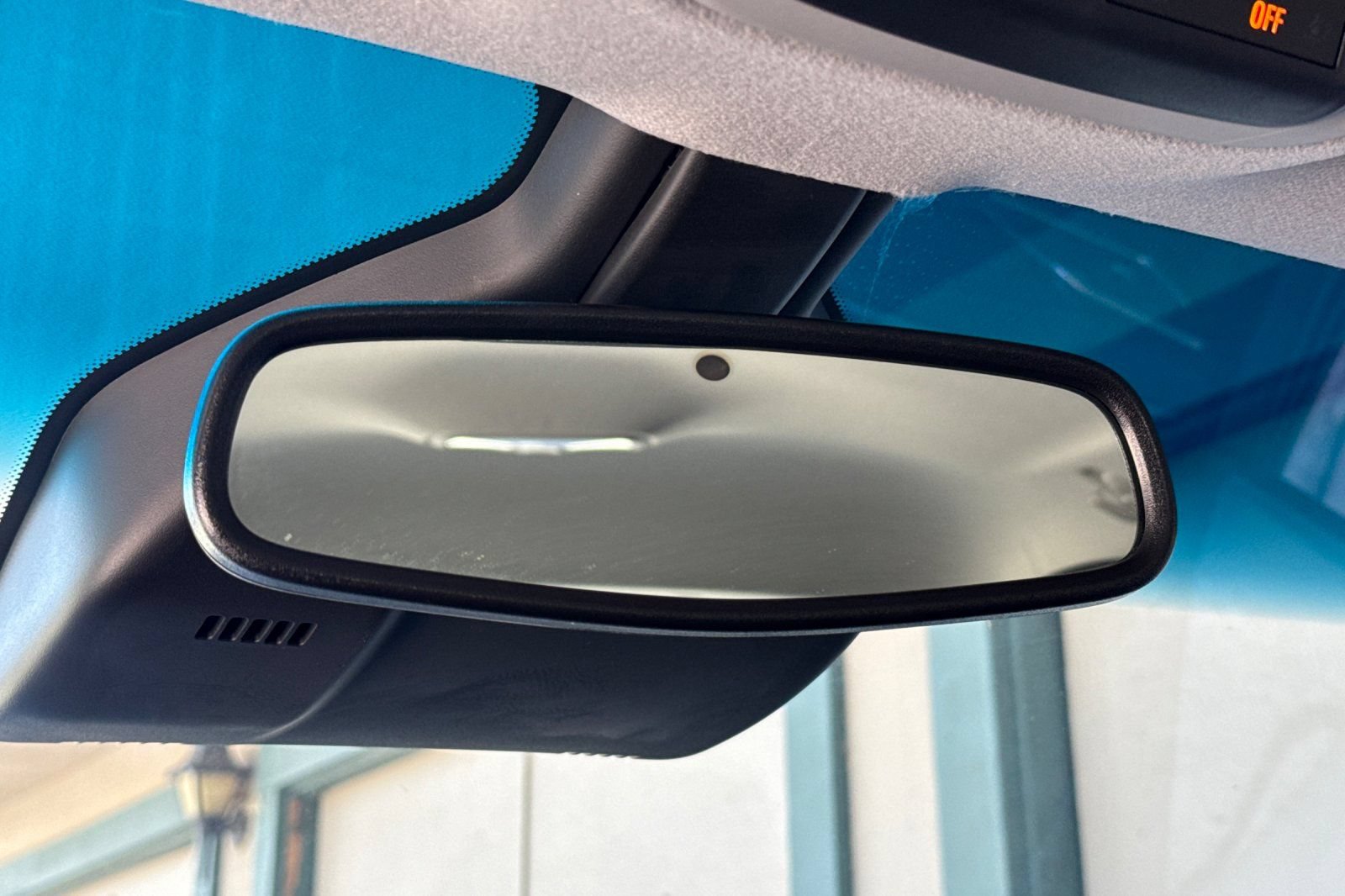Used 2023 Chevrolet Bolt LT w/ Infotainment Package FWD image 25