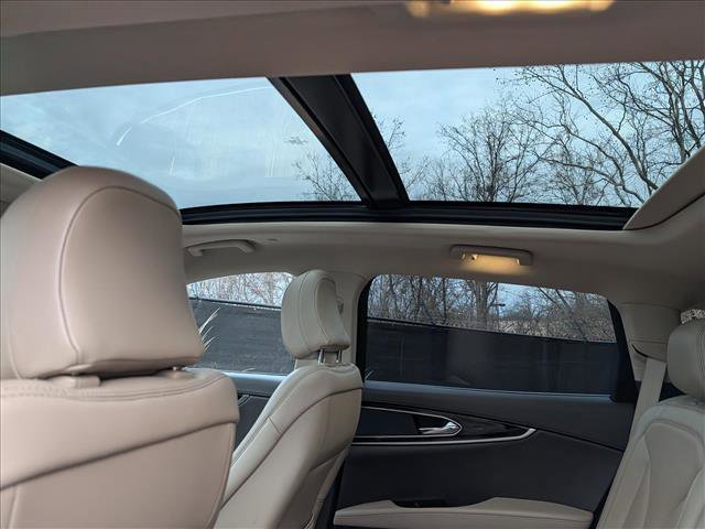 Certified 2022 Lincoln Nautilus Reserve image 26