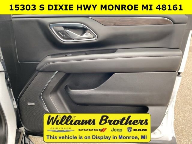 Used 2022 Chevrolet Tahoe LT w/ Luxury Package image 32