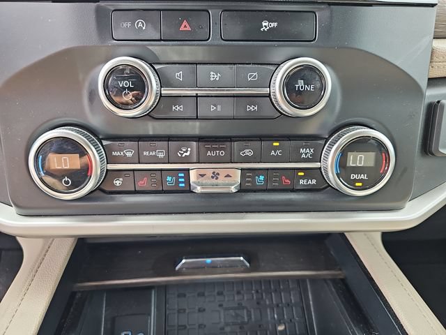 Certified 2024 Ford Expedition Limited AWD/4WD image 28