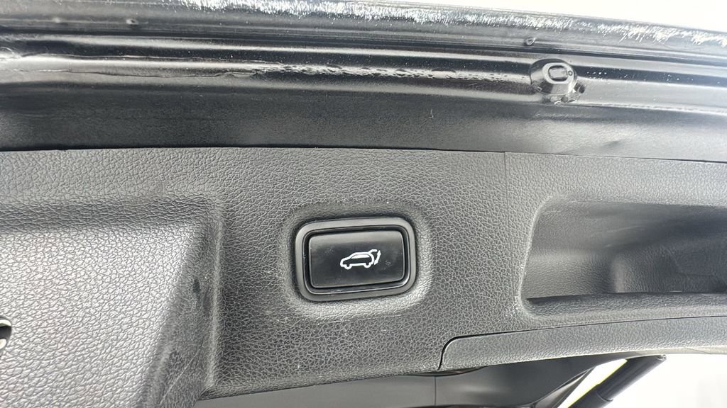 Used 2023 Hyundai Santa Fe SEL image 16