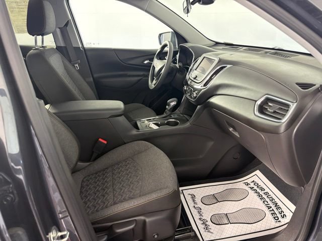 Used 2023 Chevrolet Equinox LT AWD/4WD image 25