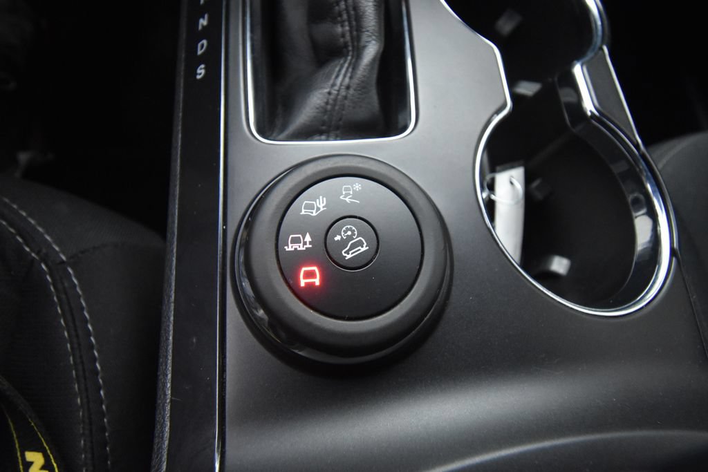Used 2019 Ford Explorer XLT AWD/4WD image 31