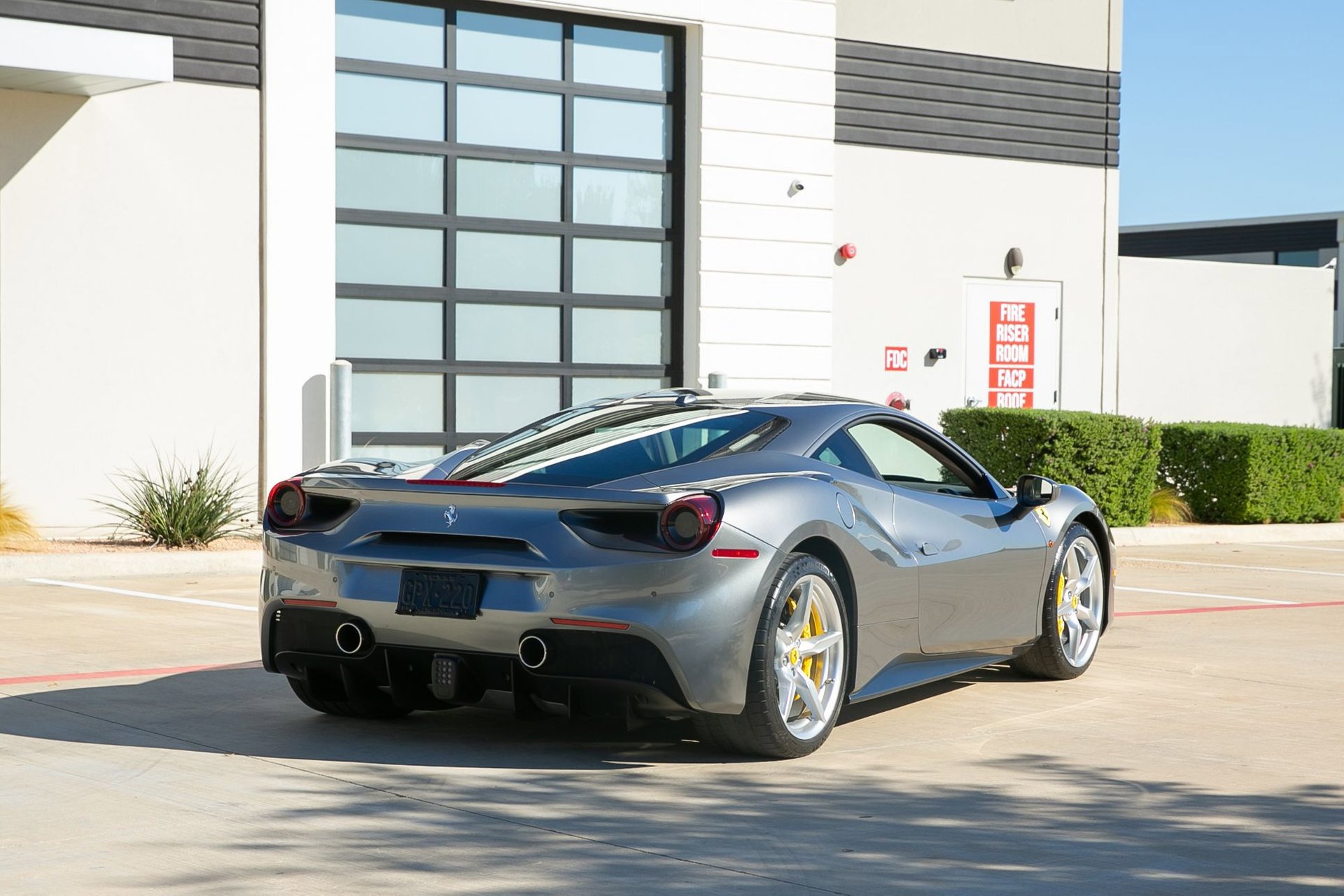 Used 2016 Ferrari 488 GTB image 10