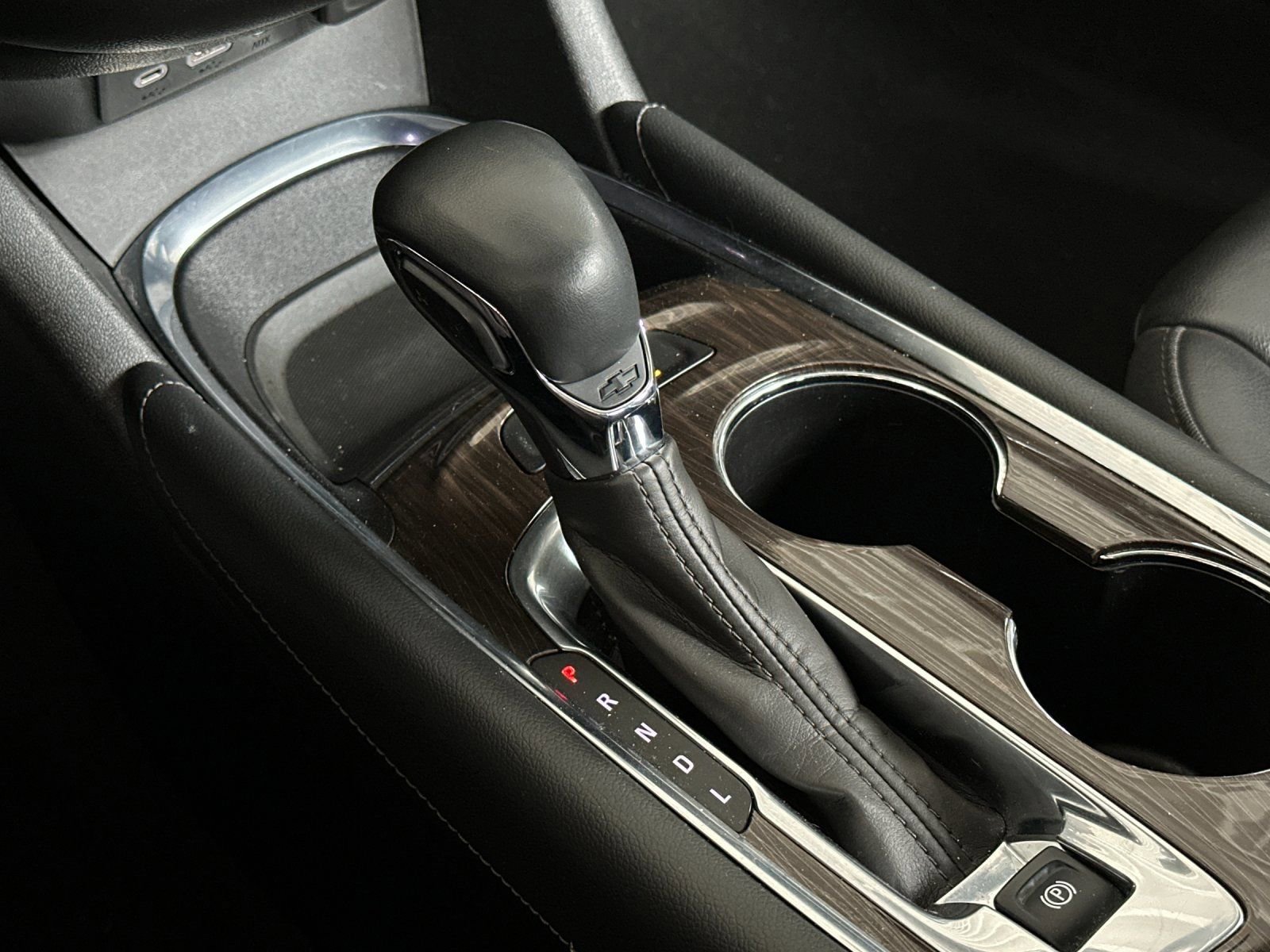 Used 2024 Chevrolet Malibu LT image 20