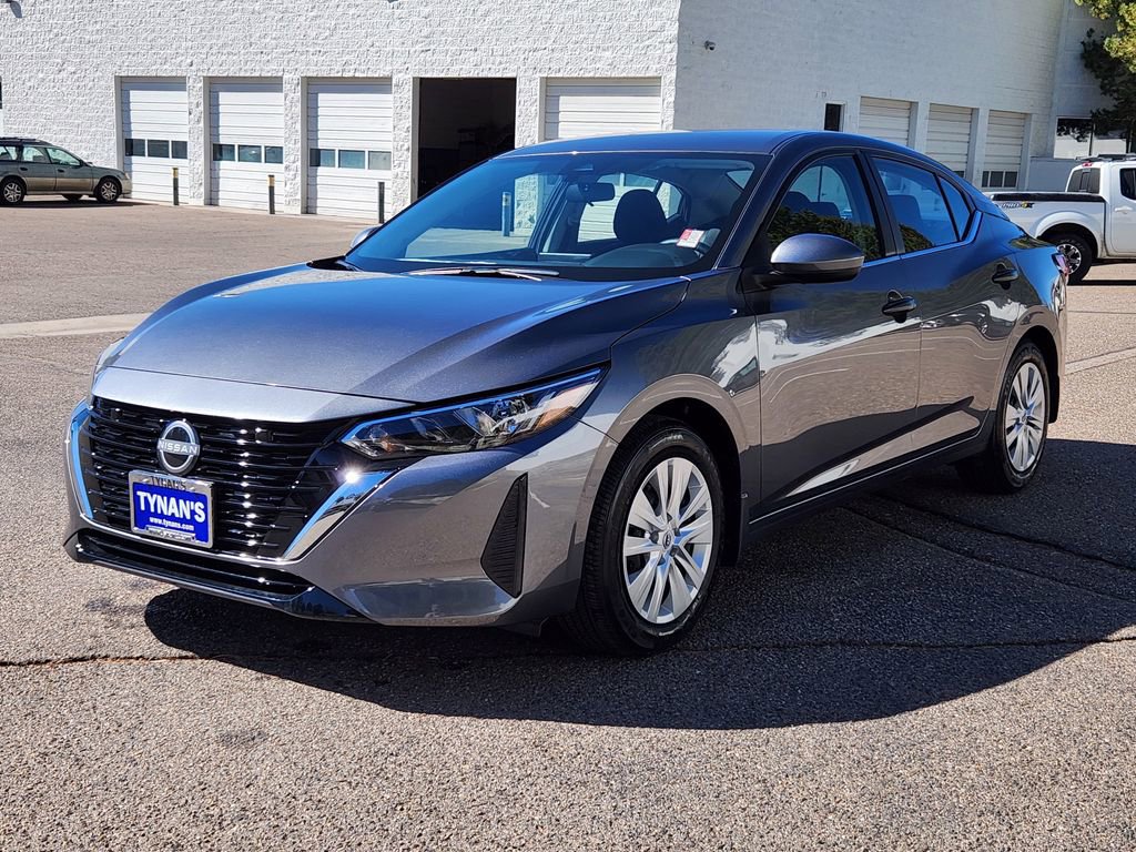 Used 2025 Nissan Sentra S image 6