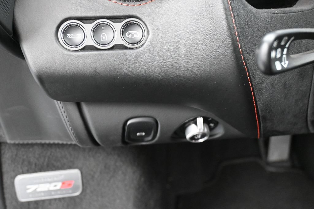 Used 2020 McLaren 720S Performance RWD image 20