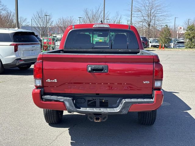 Used 2022 Toyota Tacoma SR5 w/ Technology Package AWD/4WD image 3