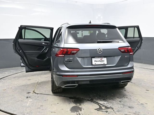 Used 2021 Volkswagen Tiguan SE R-Line image 45