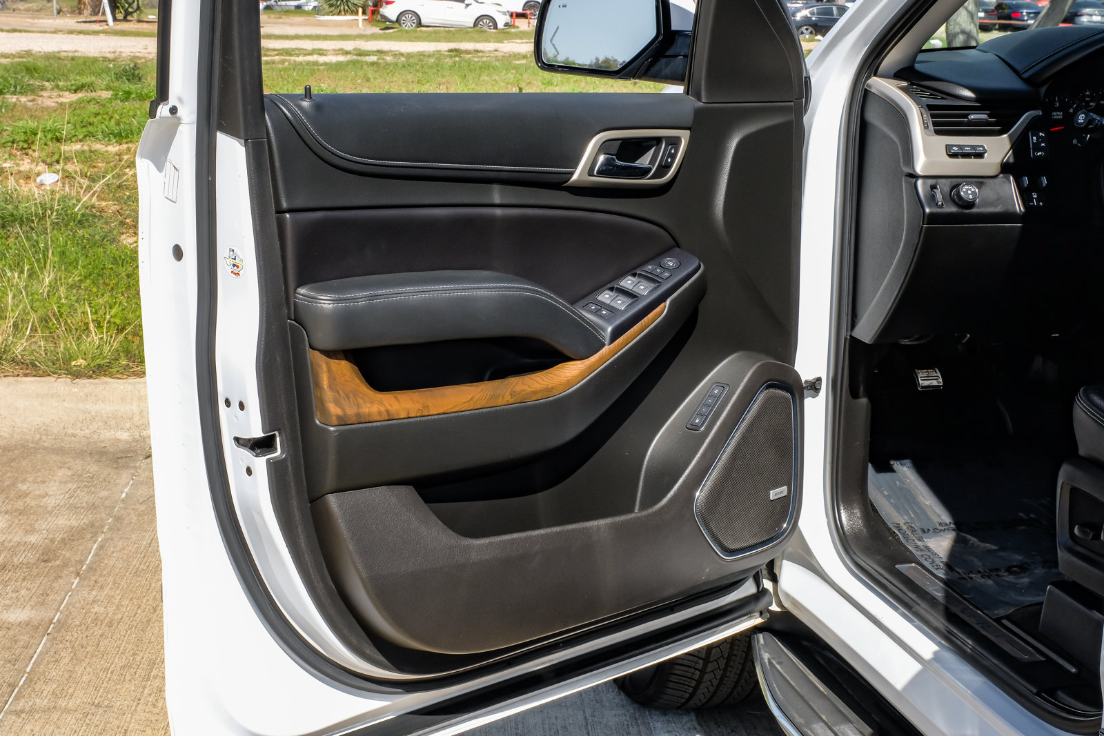 Used 2018 GMC Yukon Denali RWD image 50