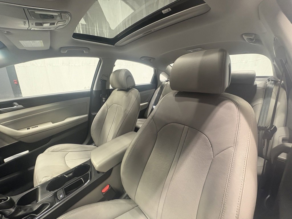 Used 2017 Hyundai Sonata Limited w/ Cargo Package image 17