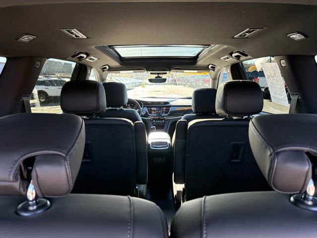 Used 2024 Cadillac XT6 Premium Luxury w/ Technology Package image 34