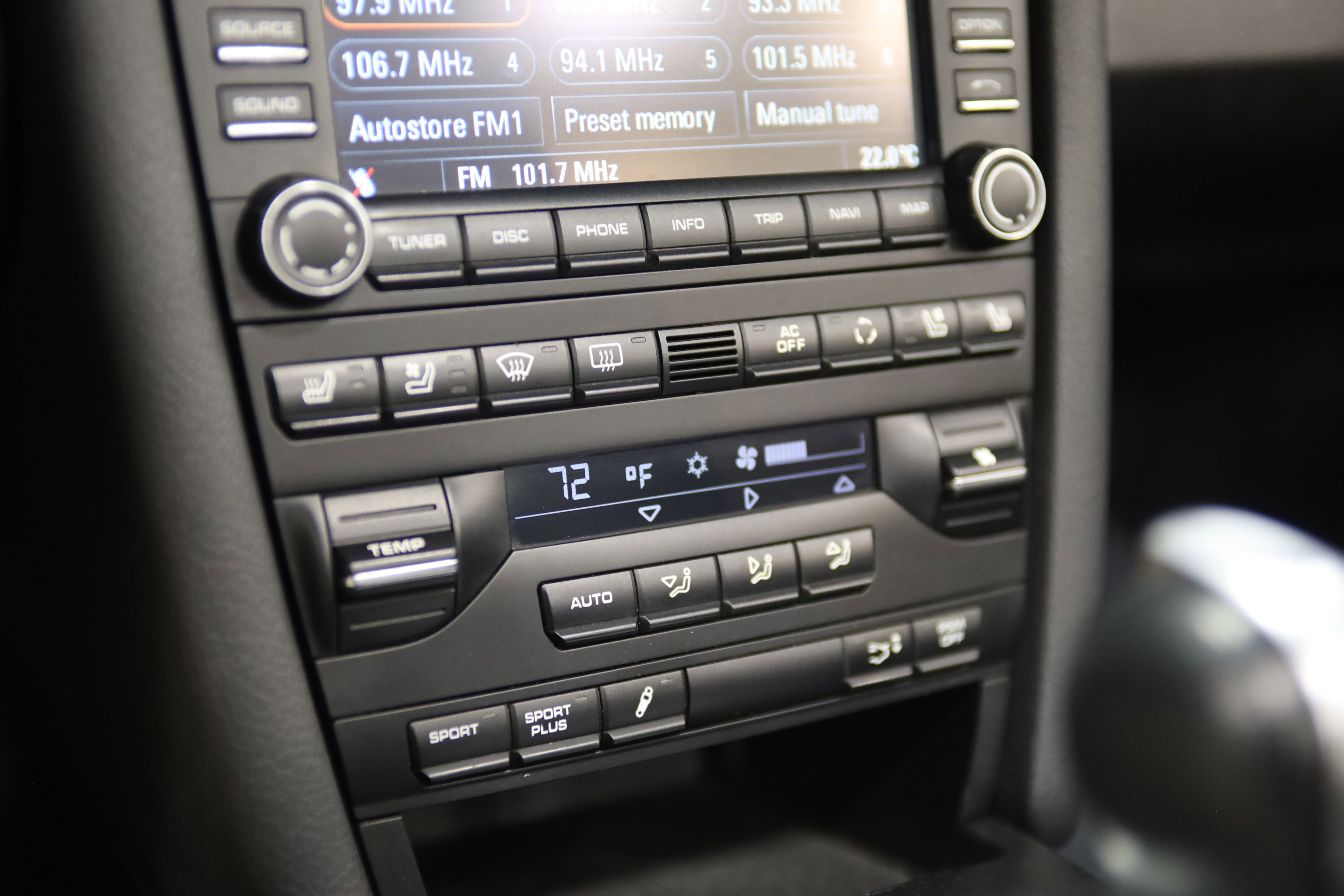 Used 2010 Porsche 911 Carrera 4S image 30