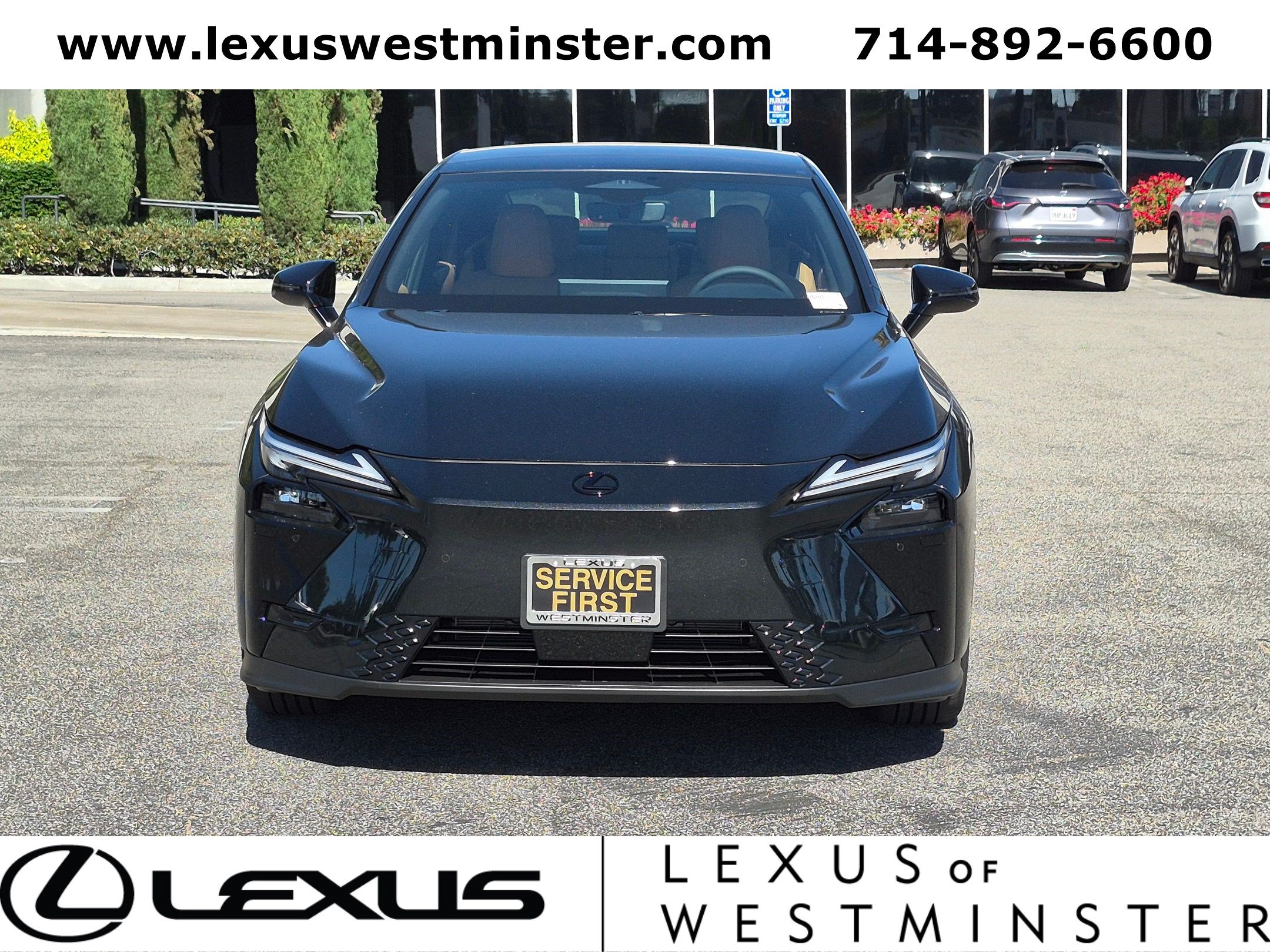 New 2026 Lexus ES 350e FWD image 2
