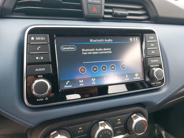 New 2025 Nissan Versa SV w/ Trunk Package image 22