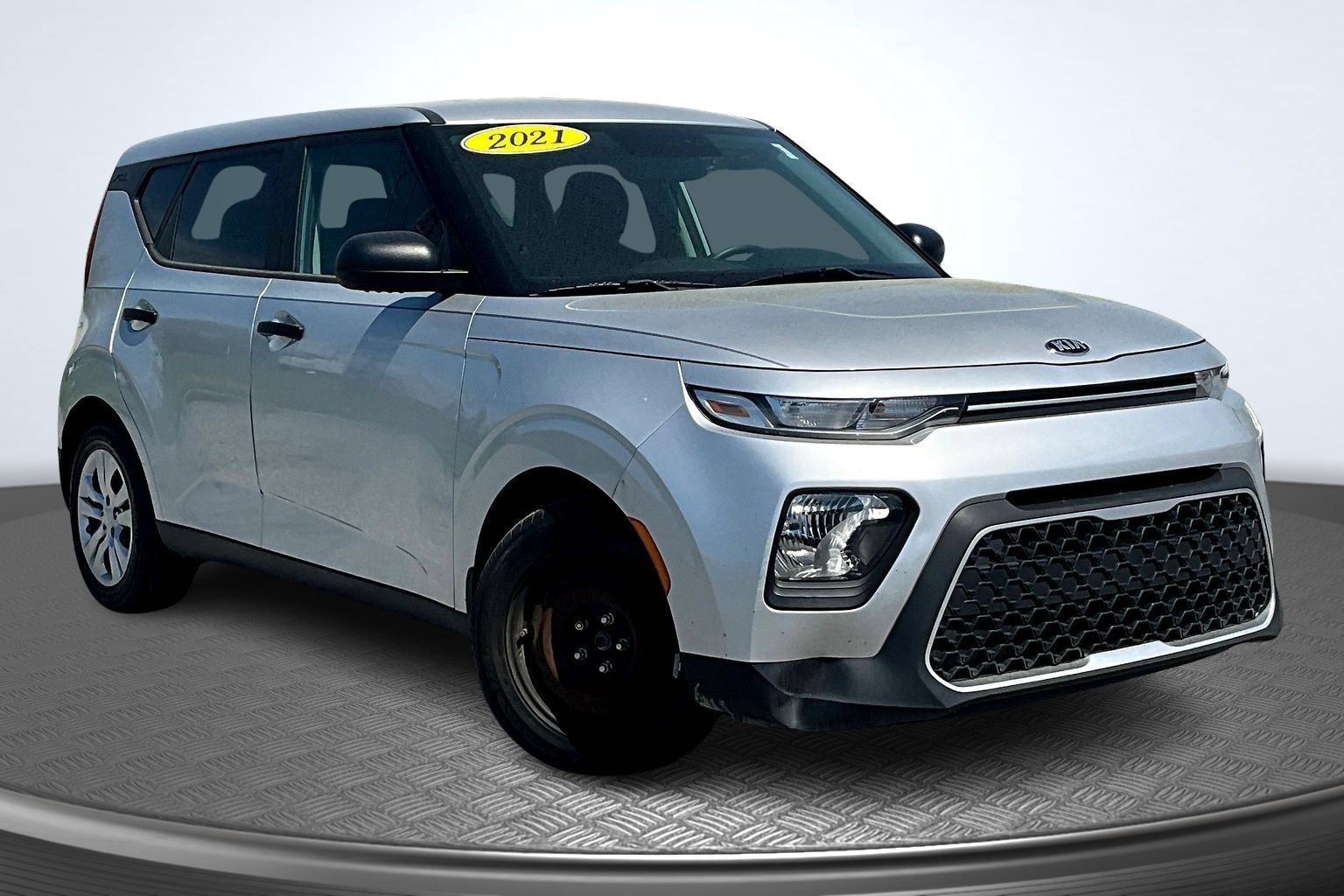 Used 2021 Kia Soul LX FWD image 3