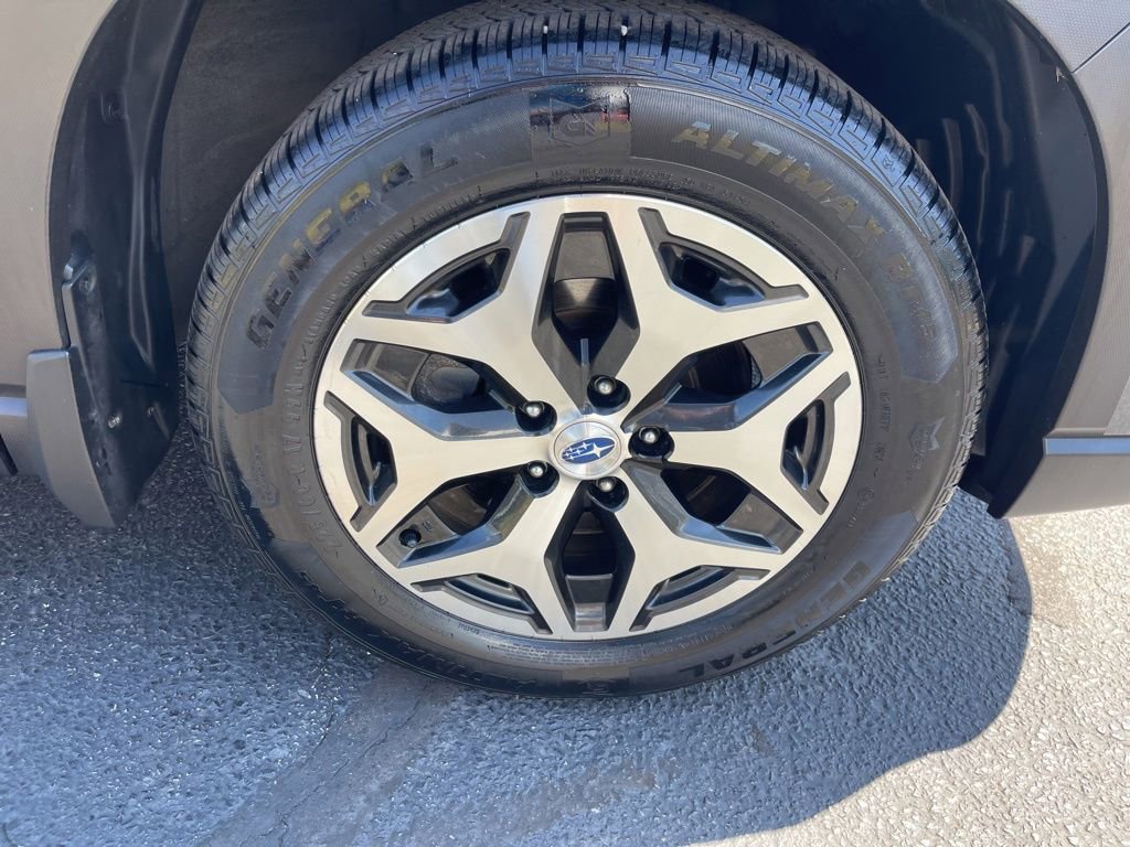 Used 2019 Subaru Forester Premium image 31