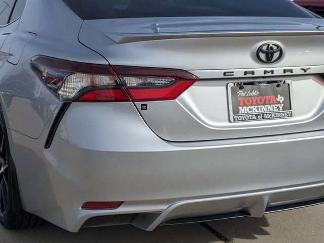 Used 2023 Toyota Camry SE image 8