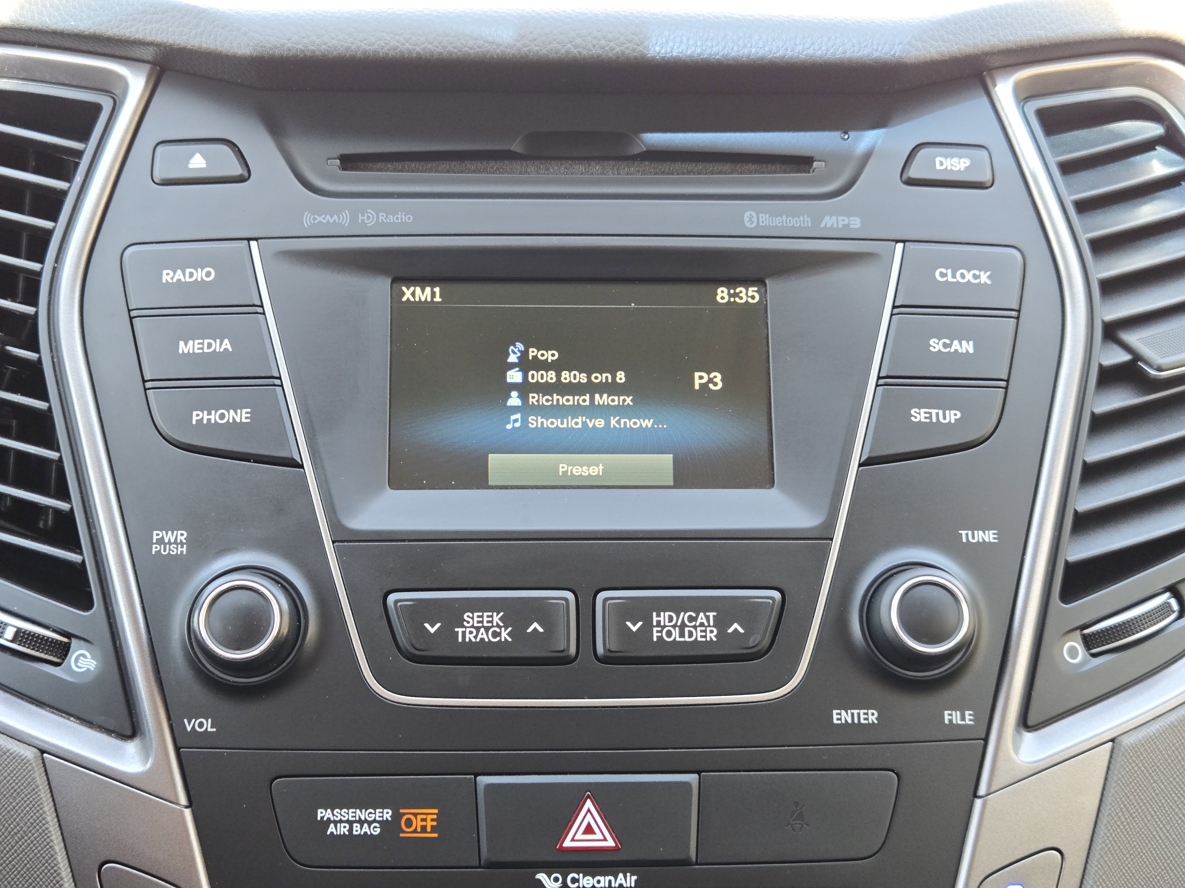 Used 2016 Hyundai Santa Fe SE w/ Option Group 02 image 18