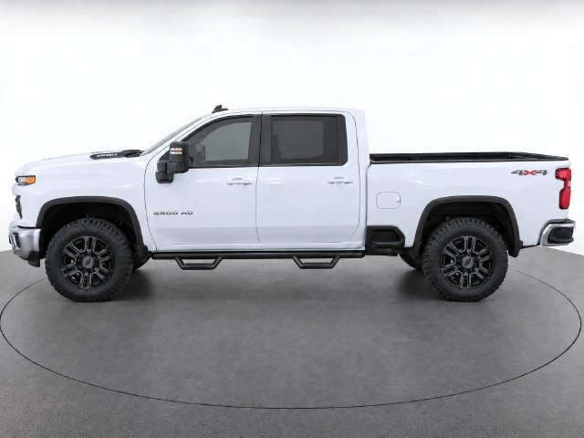 Used 2026 Chevrolet Silverado 2500 LT AWD/4WD image 8