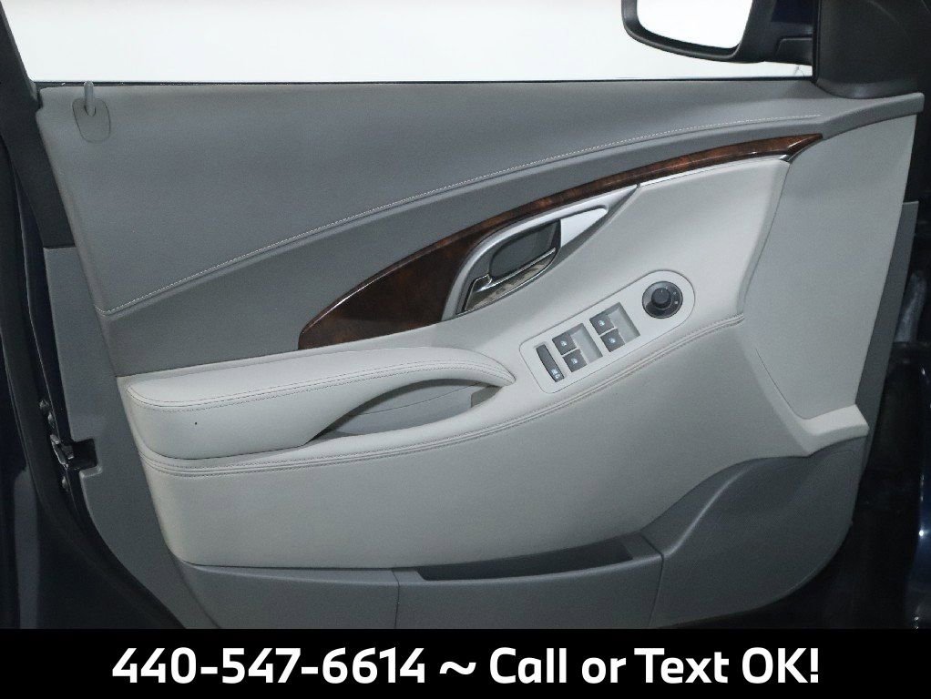 Used 2011 Buick LaCrosse CX image 20