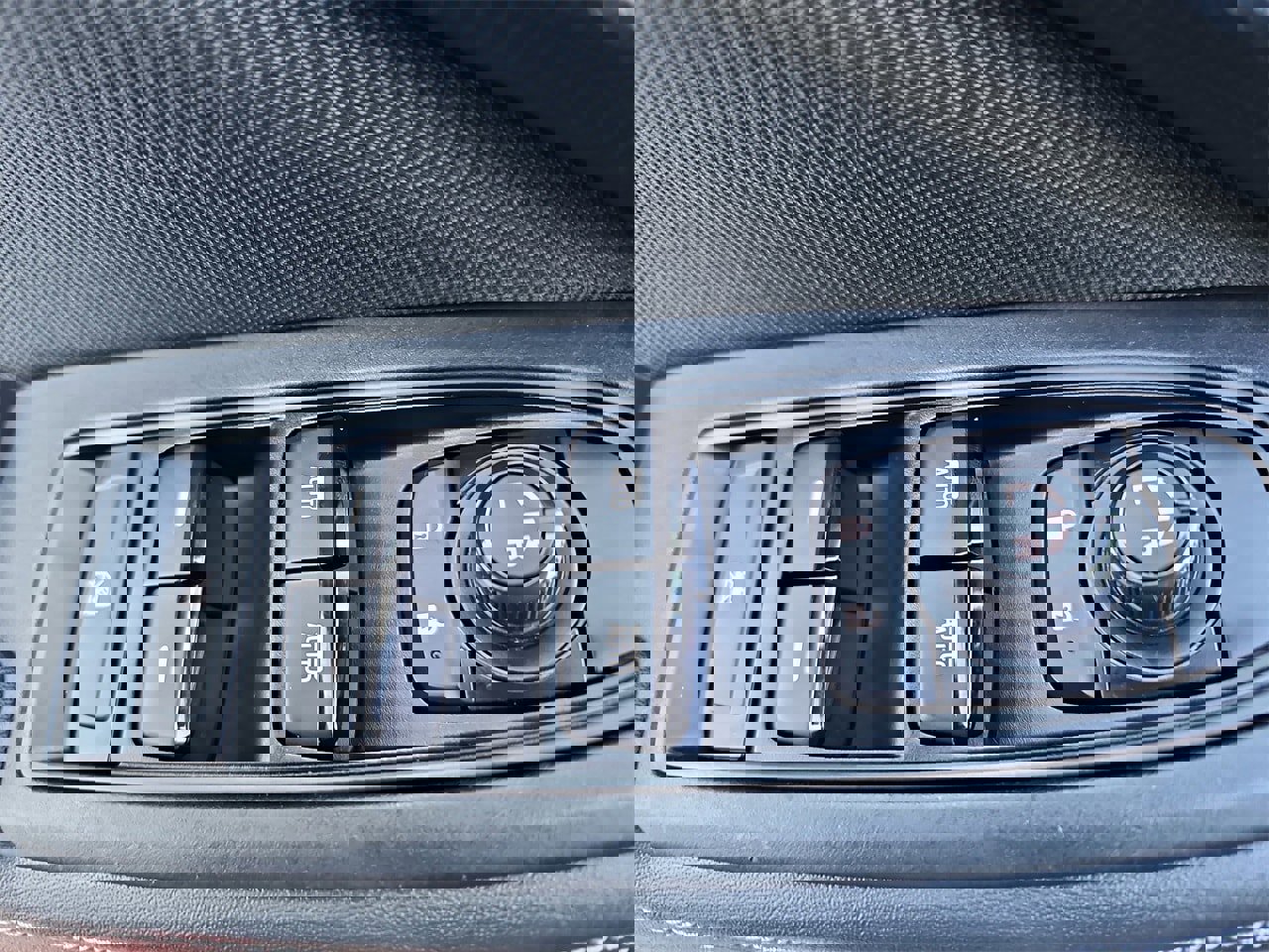 Certified 2023 Subaru Forester Premium image 28