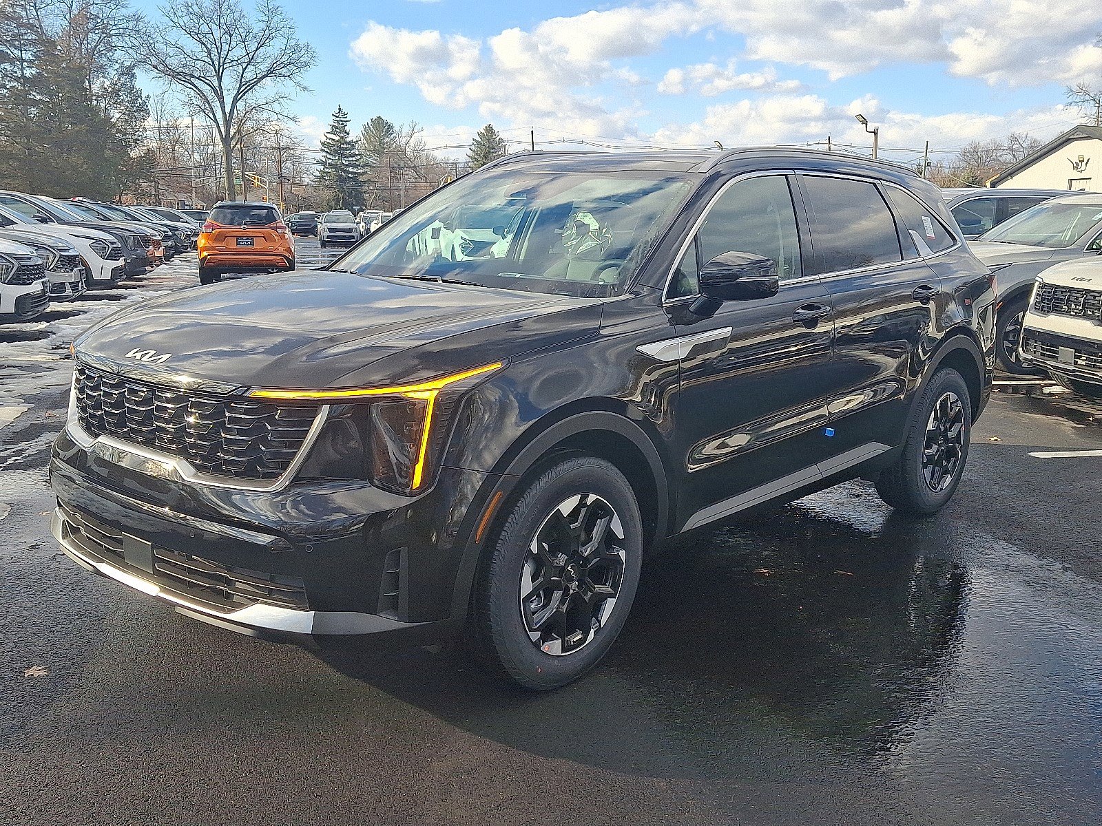 New 2026 Kia Sorento S w/ S Panoramic Sunroof Package image 3