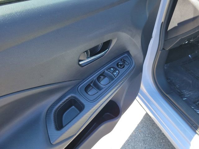 Used 2025 Nissan Versa SV image 8